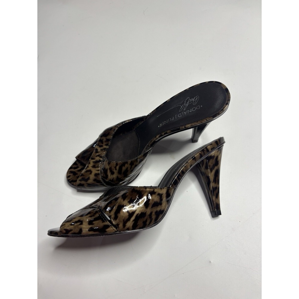 Donald J Pliner Feigel Women's 8M Leopard Patent Leather Cross Peep Toe Heel